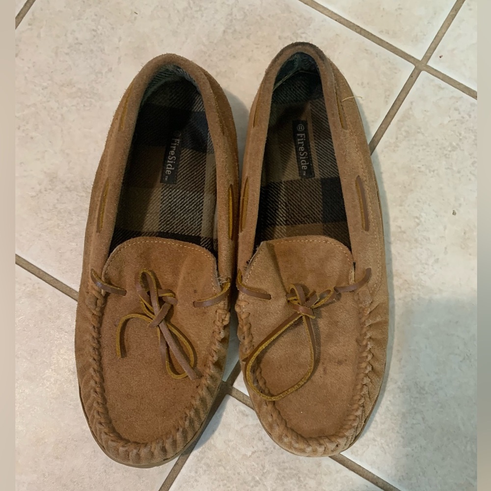 MENS MOCCASINS SIZE 11